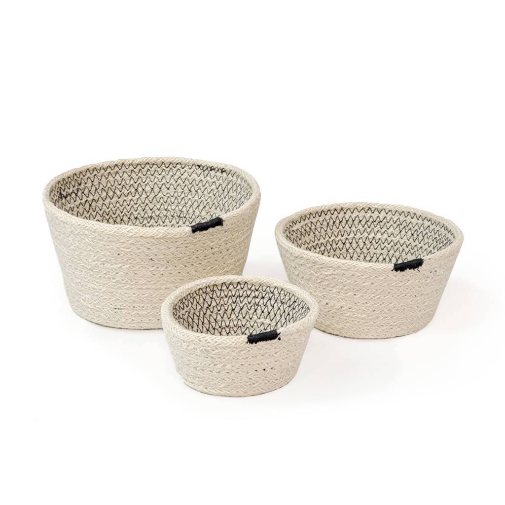 Amari Bowls – Set of 3 Home & Kitchen Amari Bowls - Set of 3 Home & Kitchen