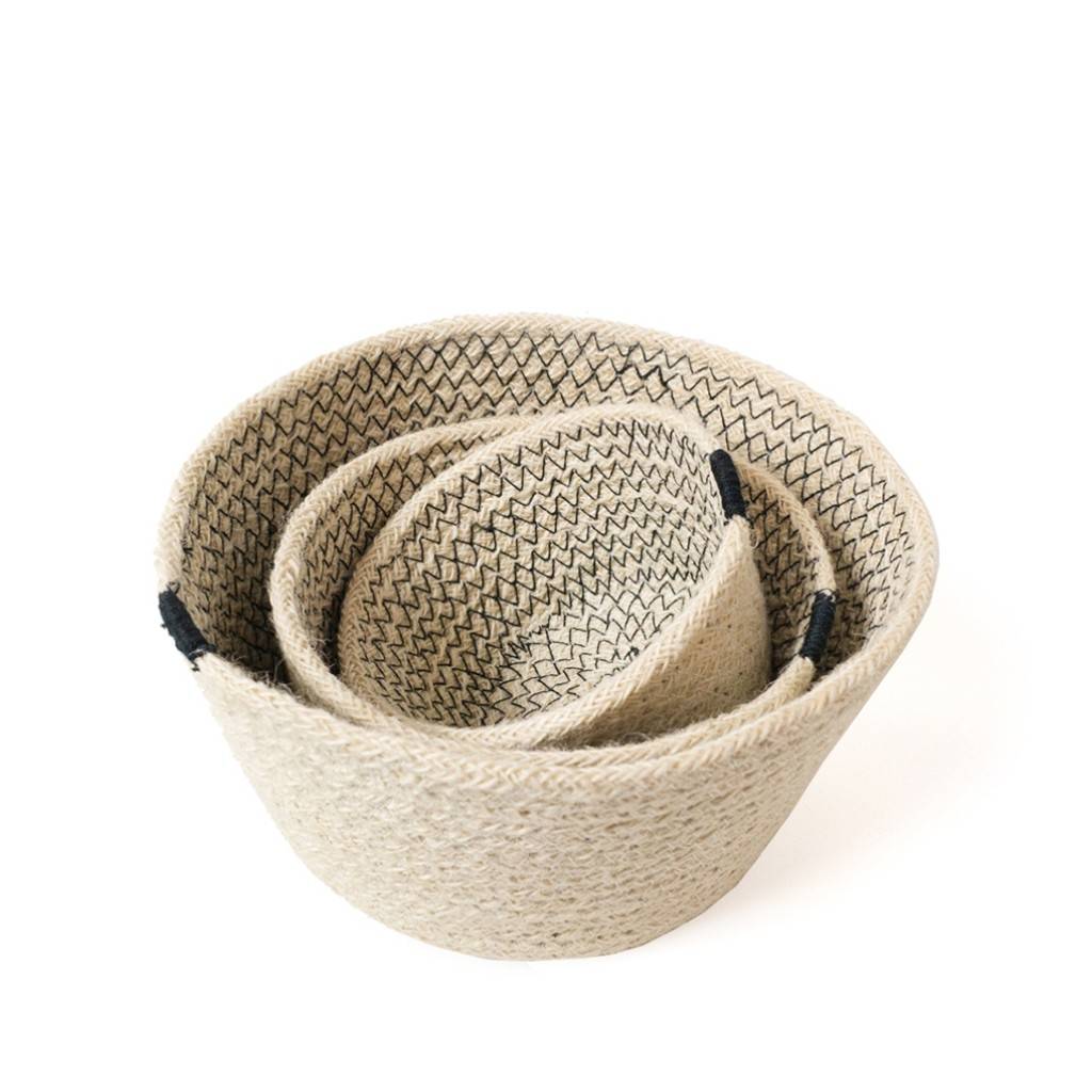 Amari Bowls – Set of 3 Home & Kitchen Amari Bowls - Set of 3 Home & Kitchen