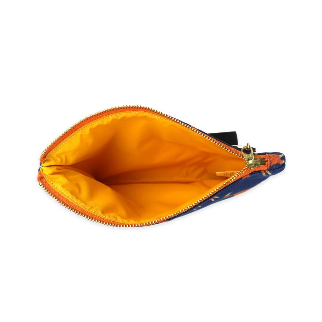 Miss Zip Wristlet: Fox Women’s Fashion Miss Zip Wristlet: Fox Women's Fashion