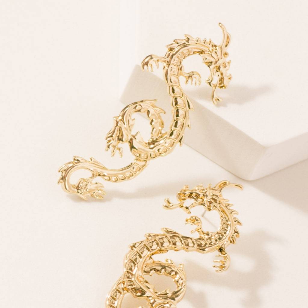 Dragon Stud Earrings Women’s Fashion Dragon Stud Earrings Women's Fashion