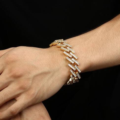 3-min Faux Diamond Chain Bracelet