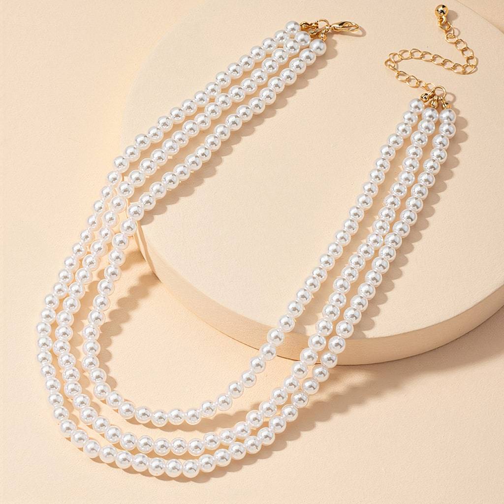 Multilayered Pearl Necklace Women’s Fashion Multilayered Pearl Necklace Women's Fashion